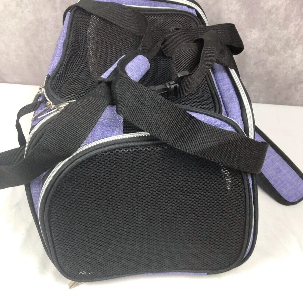 BAGLHER Pet Travel Carrier, for Small/Medium Cat or Dog. Only used once.